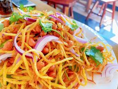 -东北菜冰城一家人