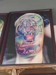 -木子·纹身店TATTOO穿孔·洗纹身