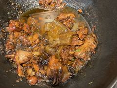 -咱屯子铁锅炖直营店(保利店)