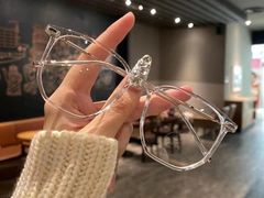 -爱视眸Eyeblling眼镜·依视路·蔡司镜片折扣店(百联南方商城购物中心)