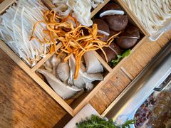 -草原塞蛮羊火锅城(港湾店)