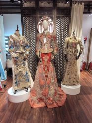 -懿沉香中式嫁衣礼服秀禾服龙凤褂马来褂旗袍总店
