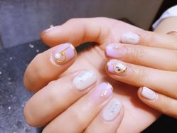 -手牵手美甲
