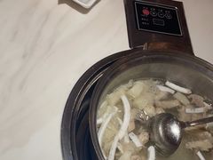 -喃喃椰·糟粕醋·椰子鸡火锅(七堡花园店)
