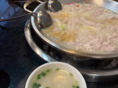 -老来福·非遗酸汤兔(凯旋路店)