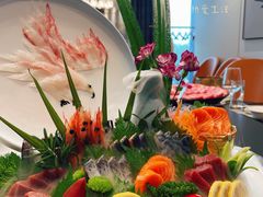 -鼎泰亨·海鲜牛肉餐厅(滨江店)