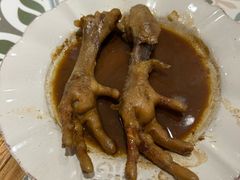 欢腾脱骨鸡爪-十面欢腾·海鲜面·台式Bistro(长乐路店)