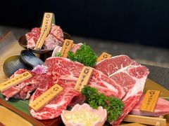 -铭牛烧肉·和牛海鲜自助(高新月牙湖店)
