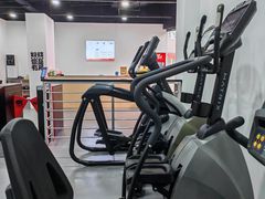 -黑白健身·私教·拳击·普拉提(体汇+红馆店)