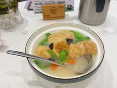 金瑶鲜蔬煮鱼腐-金翠皇宫粤菜·点心·海鲜(科技园店)