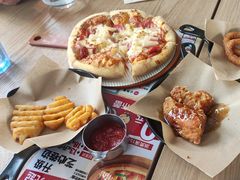 -必胜客(WOW象山涌金广场店)