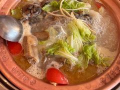 -阿婆情腊排骨火锅(金虹路店)