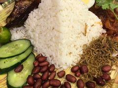 -BOIBOI马来茶餐室(江宁路店)