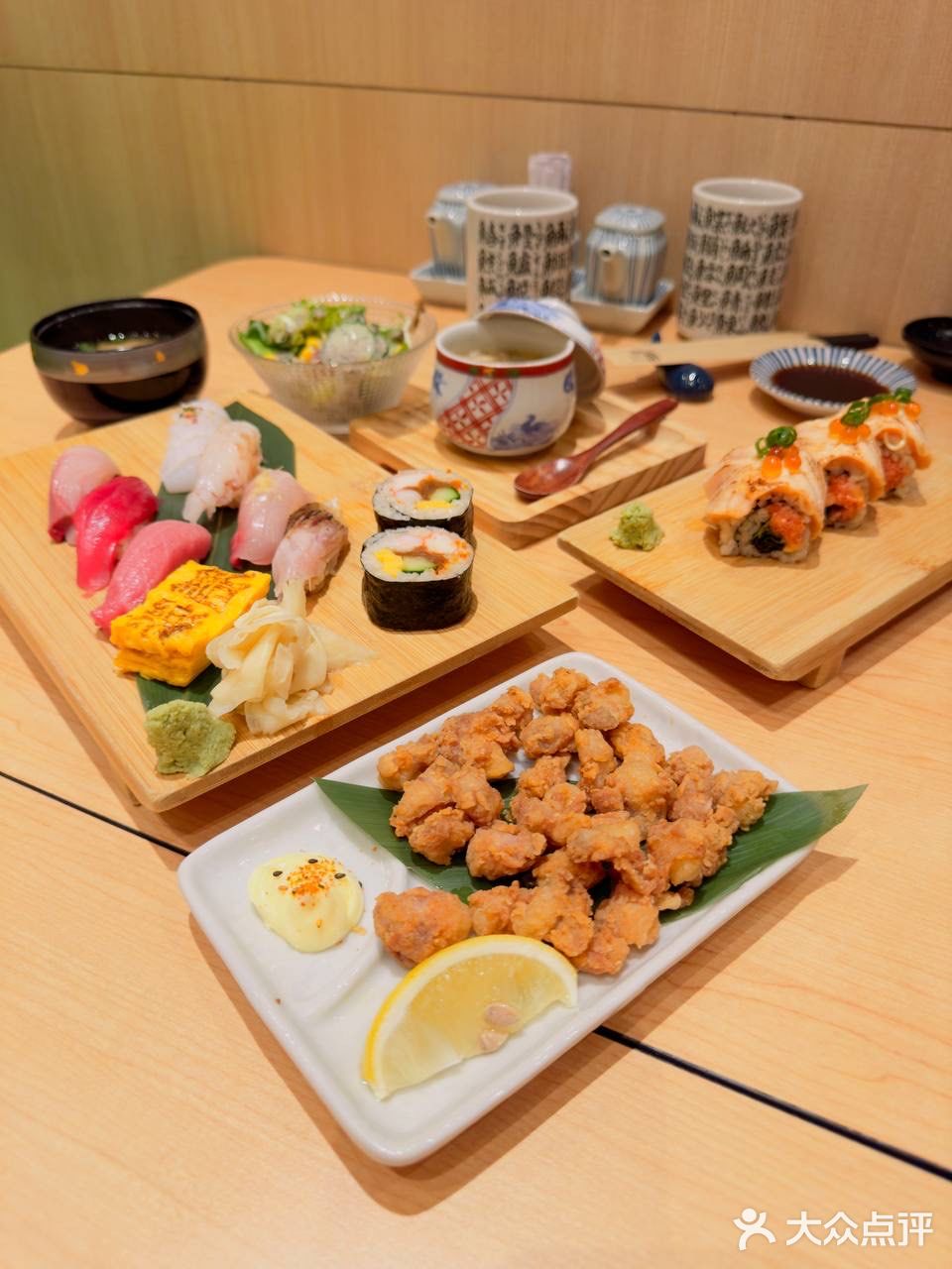 探索日式美食天堂，鮨乐等你品鉴！