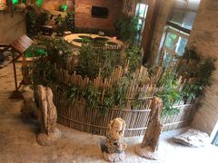 -泉城欧乐堡戏水湾艺术养生温泉