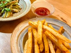 -LESCEDARS Brasserie Bistro香柏树