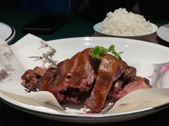 -孔雀裡融合餐厅