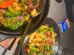 -得意啫·广东啫啫煲(前海HOP店)