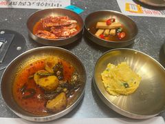 -草家酱蟹炭火烤肉店(珲春南路二店)