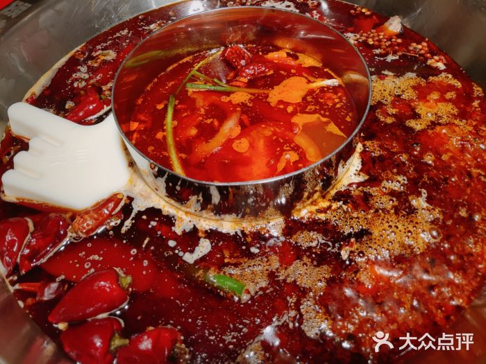 贤合庄卤味火锅(城西银泰店)鸳鸯锅图片