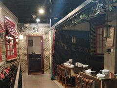 -东口码头·烧鸽子·鱼头泡饼·地方菜(金鹰悦城店)