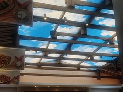 -阿瓦山寨·湘菜现炒·剁椒鱼头王(咸阳总店)
