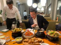 -莲餐厅·湖北菜·藕汤是头牌(愚园路店)