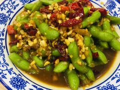 -江城燕子大排档(江汉路步行街店)