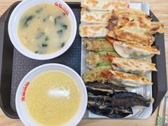 -众品老方子锅贴甜沫(李村店)