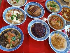 -蓝田九大碗民俗食府(蓝田店)