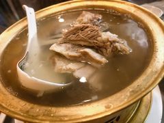 -汗腾格里·风味餐厅(新疆驻京办店)