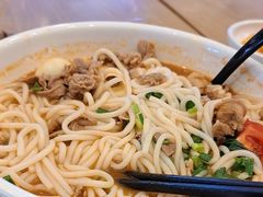 -蒙自源米线大王(花园城商场店)