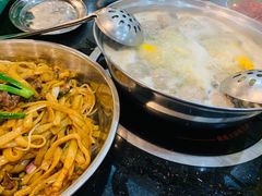 -牛一煲美食(江高店)