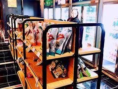 面包甜点陈列柜-星璨火吧KTV聚会餐厅(丰庆路店)