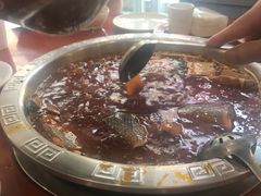 -刘胖娃鱼庄·特色肥肠鱼(杨家坪店)
