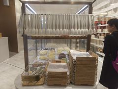 -奈雪的茶(华侨城创意园店)