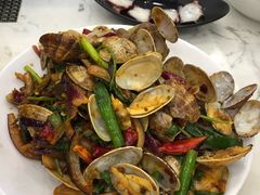 爆炒花甲-澜悦港海鲜体验主题餐厅