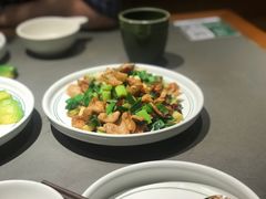 邹皮椒小炒肉-云海肴·汽锅鸡·云南菜(高德置地店)