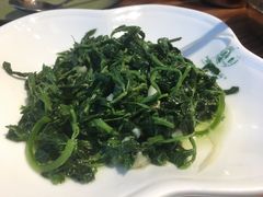 -塔哈尔·新疆盛宴(城西银泰店)