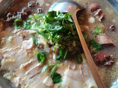 -闯关东东北农家菜(崂山石老人店)