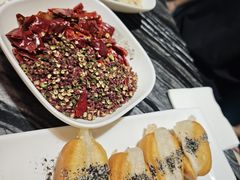 -老船舫·现做活鲜鱼馆(东郊记忆店)