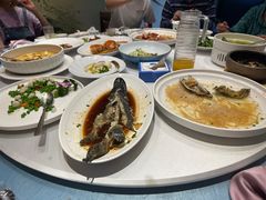 -海鸿荟·沿江菜(中山北路店)