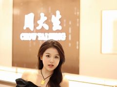 -王府井百货熙地港店