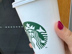 -星巴克臻选(上海中环广场2F店)