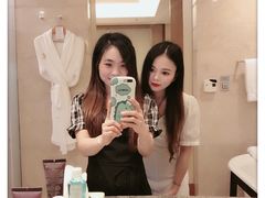 -深圳星河丽思卡尔顿酒店