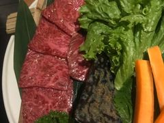 -炼火烤肉店