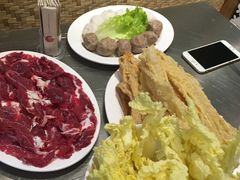 -胡须佬鸡煲四季火锅店(石厦西村直营店)