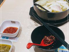 -灵芝妹子海鲜米线(劳动公园店)