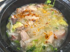 -闫家驴肉老店(华电一校店)