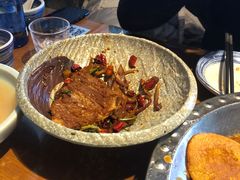 -95号酱骨·一块豆腐(展春园西路店)